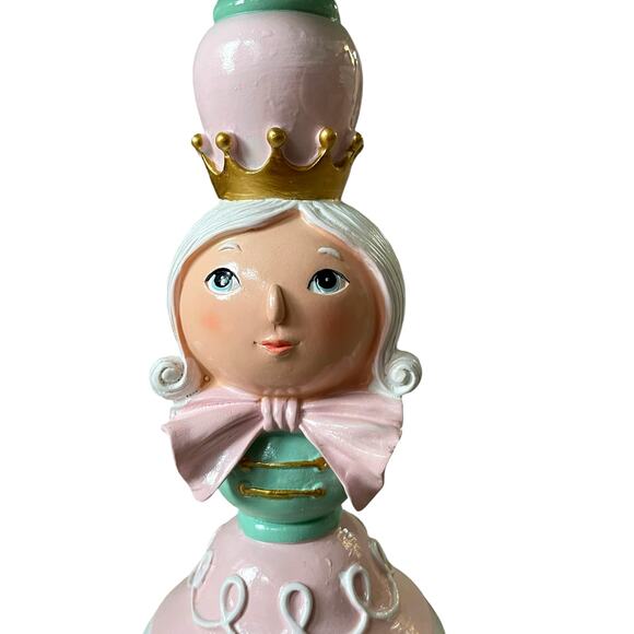 Cupcakes and Cashmere King & Queen Candle Holders Holiday Nutcracker Pastel New - Picture 6 of 16